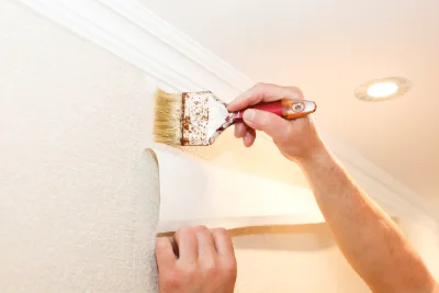 Pose de papier peint à Vertain — revêtements muraux et toiles de verre